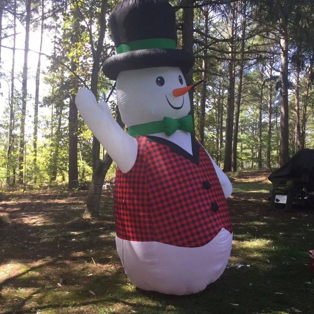 Gemmy 12.5 ft‎ Christmas Dapper Snowman Airblown Inflatable